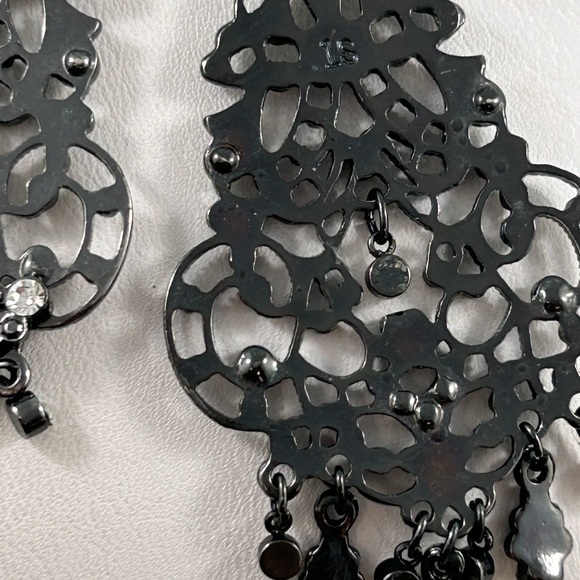 Chandelier earrings - Picture 4 of 5